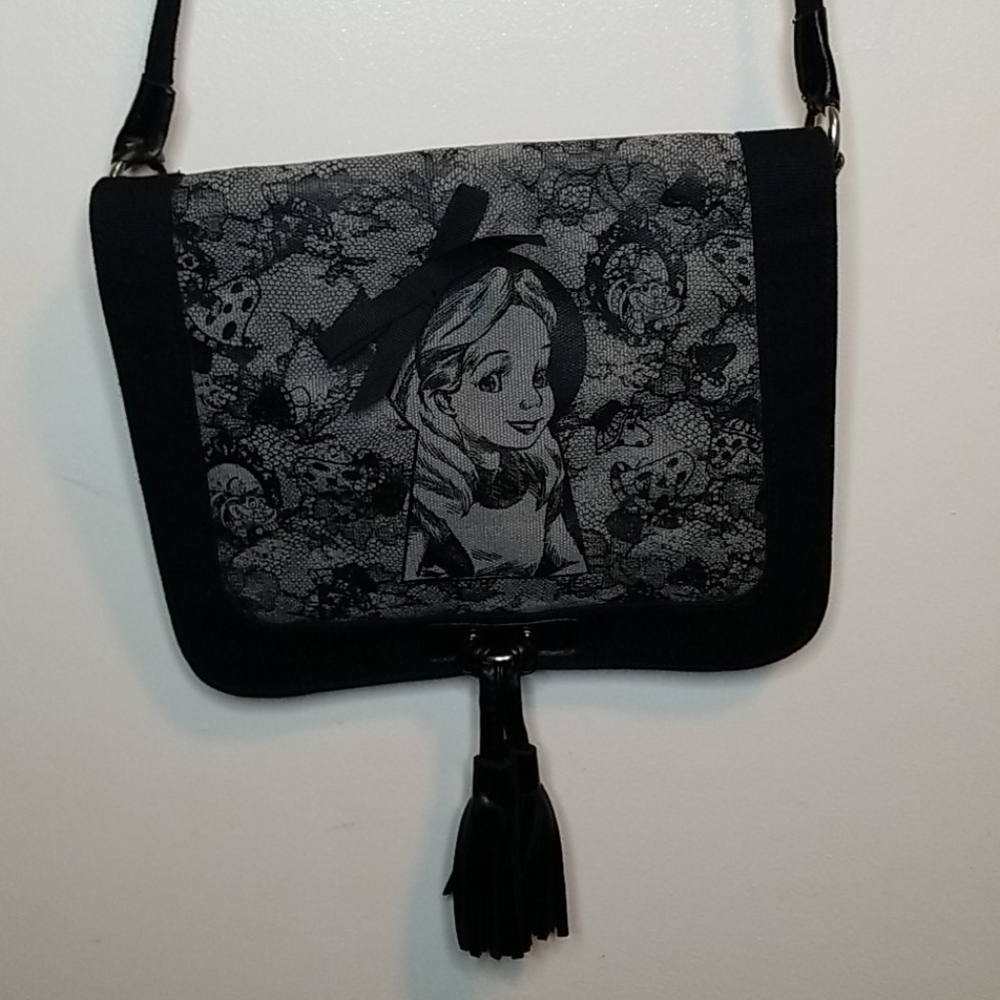 Handbag